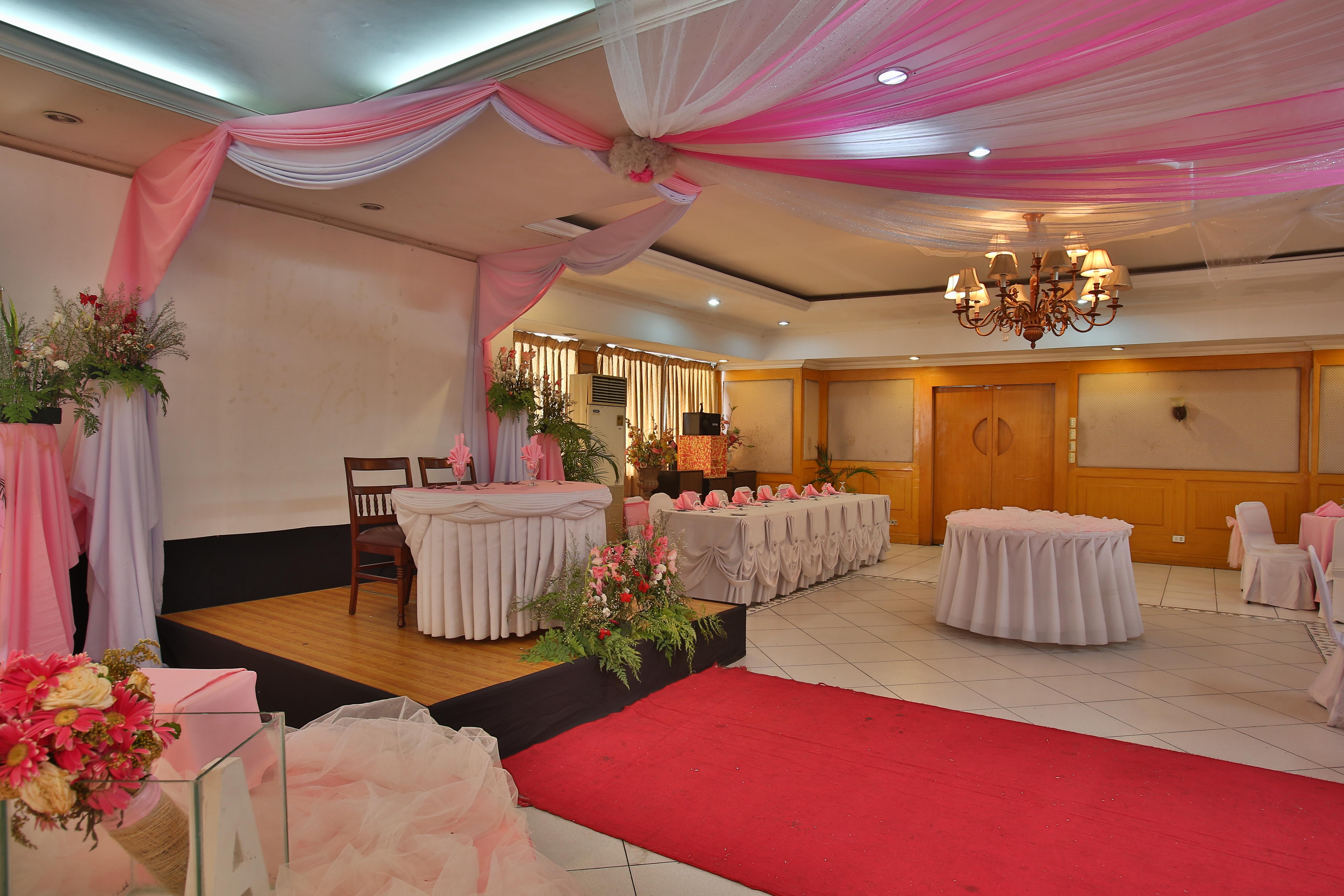 โรงแรมคราวน์รีเจนซี่เรสซิเดนซ์เซบู Cebu ภายนอก รูปภาพ